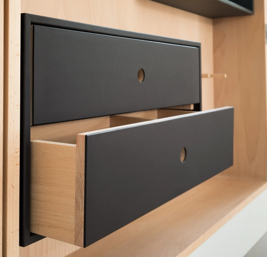 Forbo Furniture Desktop, 4023 Nero - Möbel Linoleum